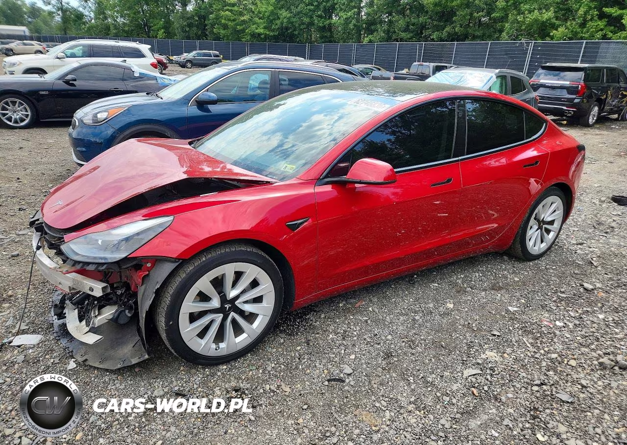 2021 Tesla Model 3 – zdjęcie 1 z 12