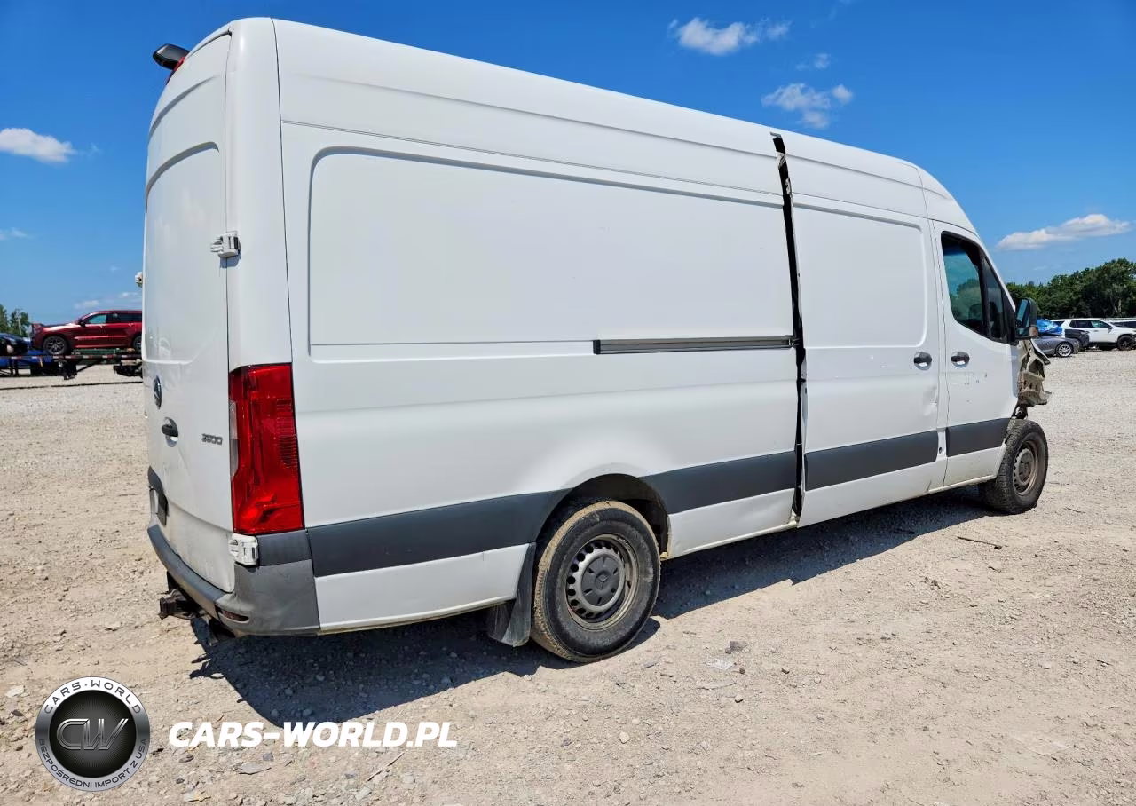 2021 Mercedes-Benz Sprinter 2500 Delivery Van VIN:W1Y4ECHY8MT066066 - 3