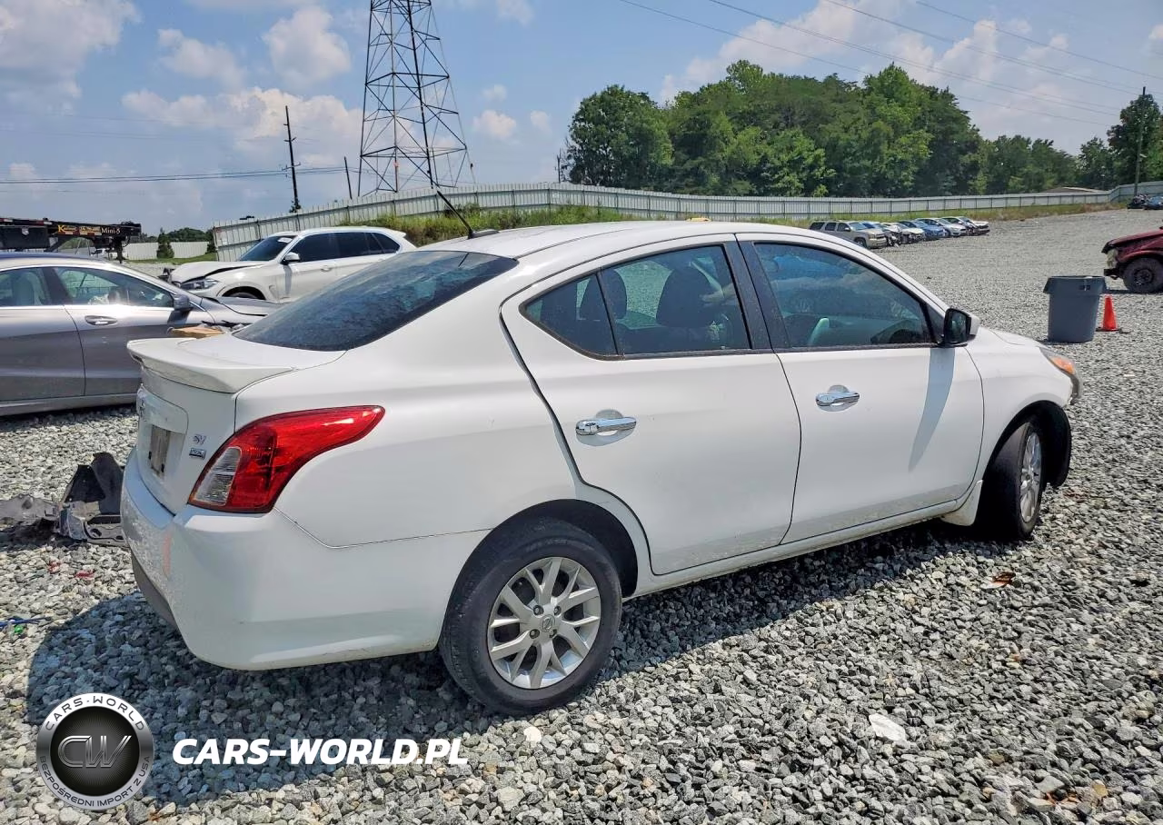 2018 Nissan Versa Sv VIN:3N1CN7AP3JL814752 - 3