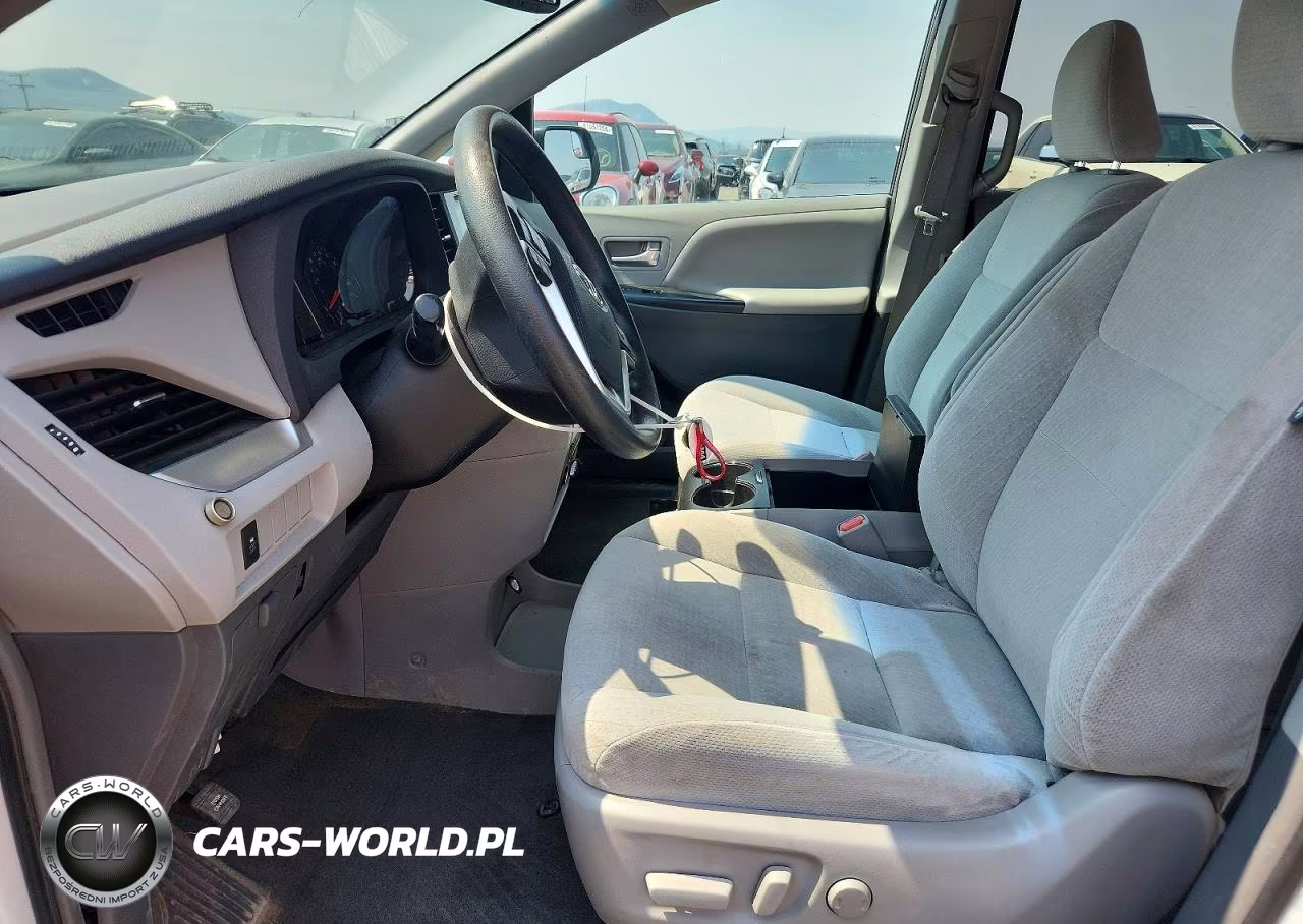 2015 Toyota Sienna Le VIN:5TDJK3DC9FS117375 - 7