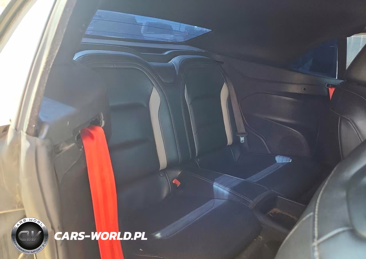 2019 Chevrolet Camaro Ss VIN:1G1FH3D75K0143629 - 10