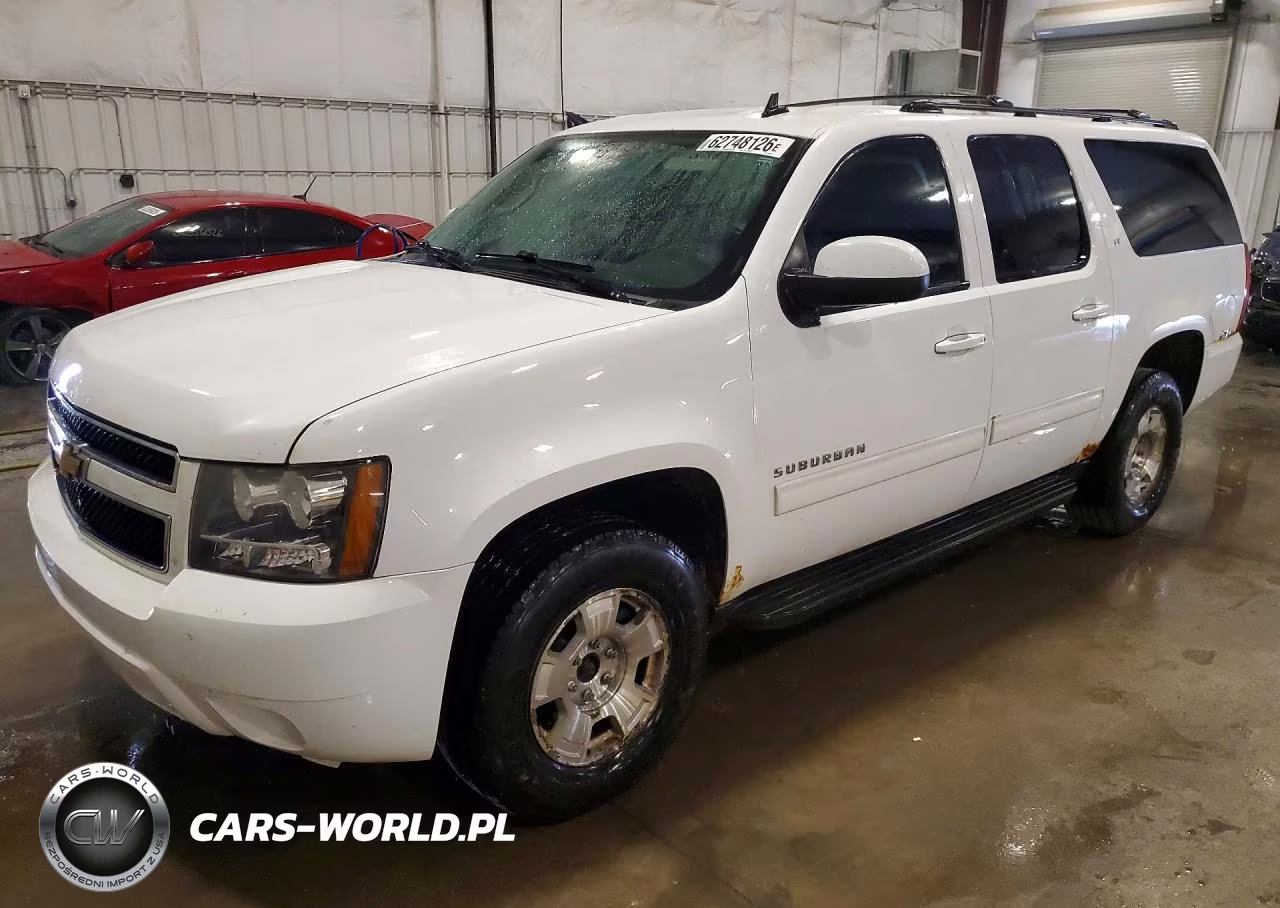 2011 Chevrolet Suburban K1500 Lt – zdjęcie 1 z 13