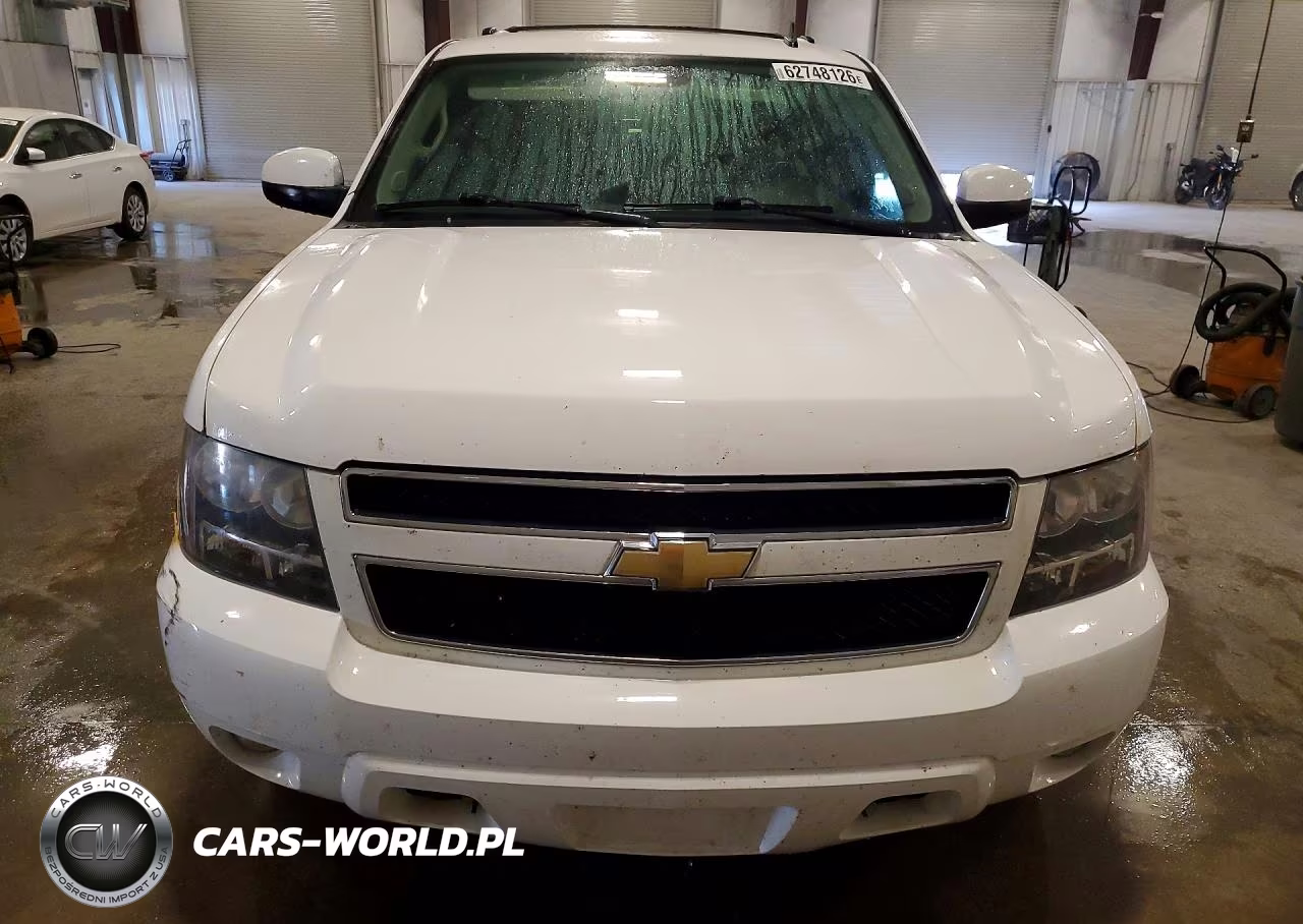 2011 Chevrolet Suburban K1500 Lt VIN:1GNSKJE36BR366384 - 5