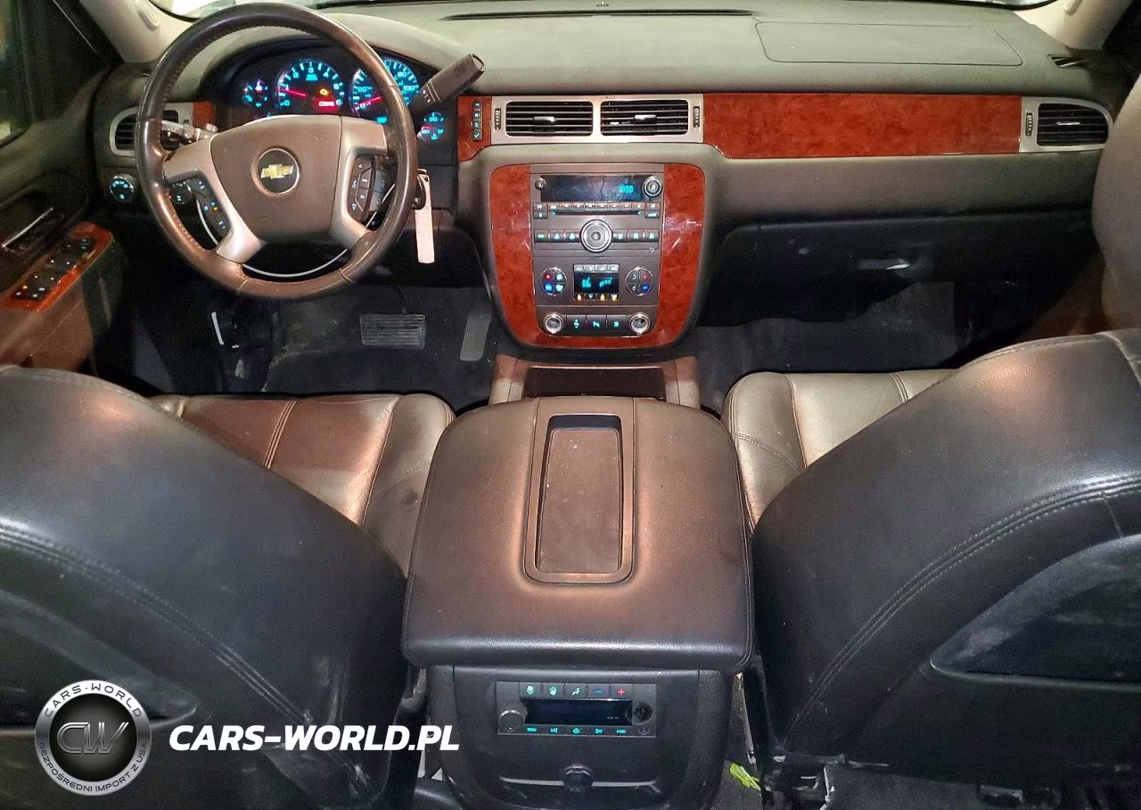 2011 Chevrolet Suburban K1500 Lt VIN:1GNSKJE36BR366384 - 8