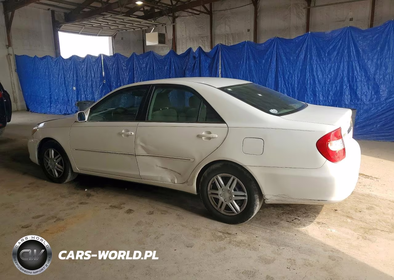 2004 Toyota Camry Xle VIN:4T1BE30K84U330346 - 2