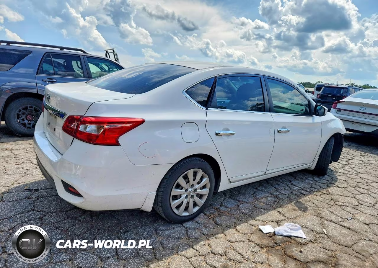 2016 Nissan Sentra S VIN:3N1AB7AP6GY284286 - 3