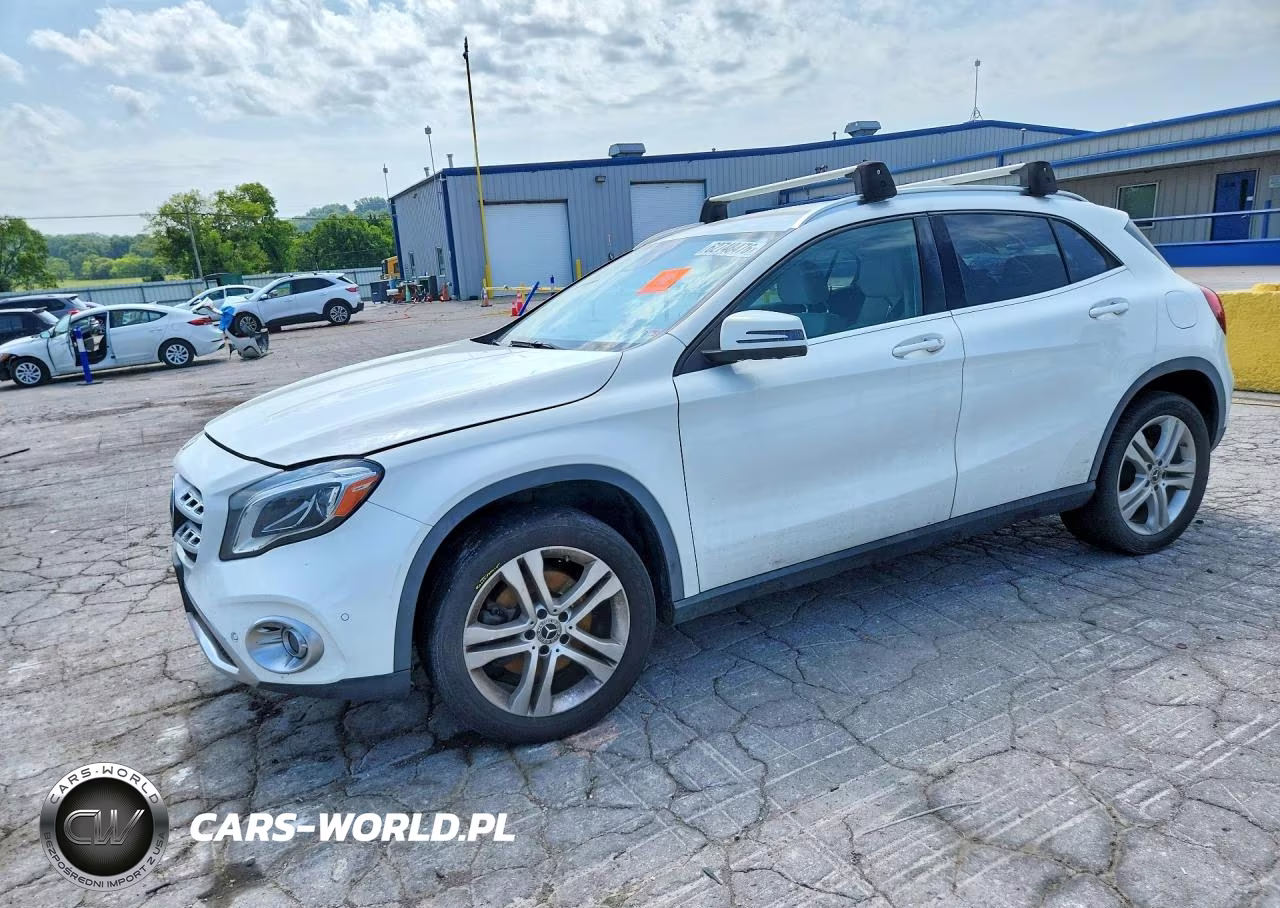 2019 Mercedes-Benz Gla 250 4Matic – zdjęcie 1 z 13