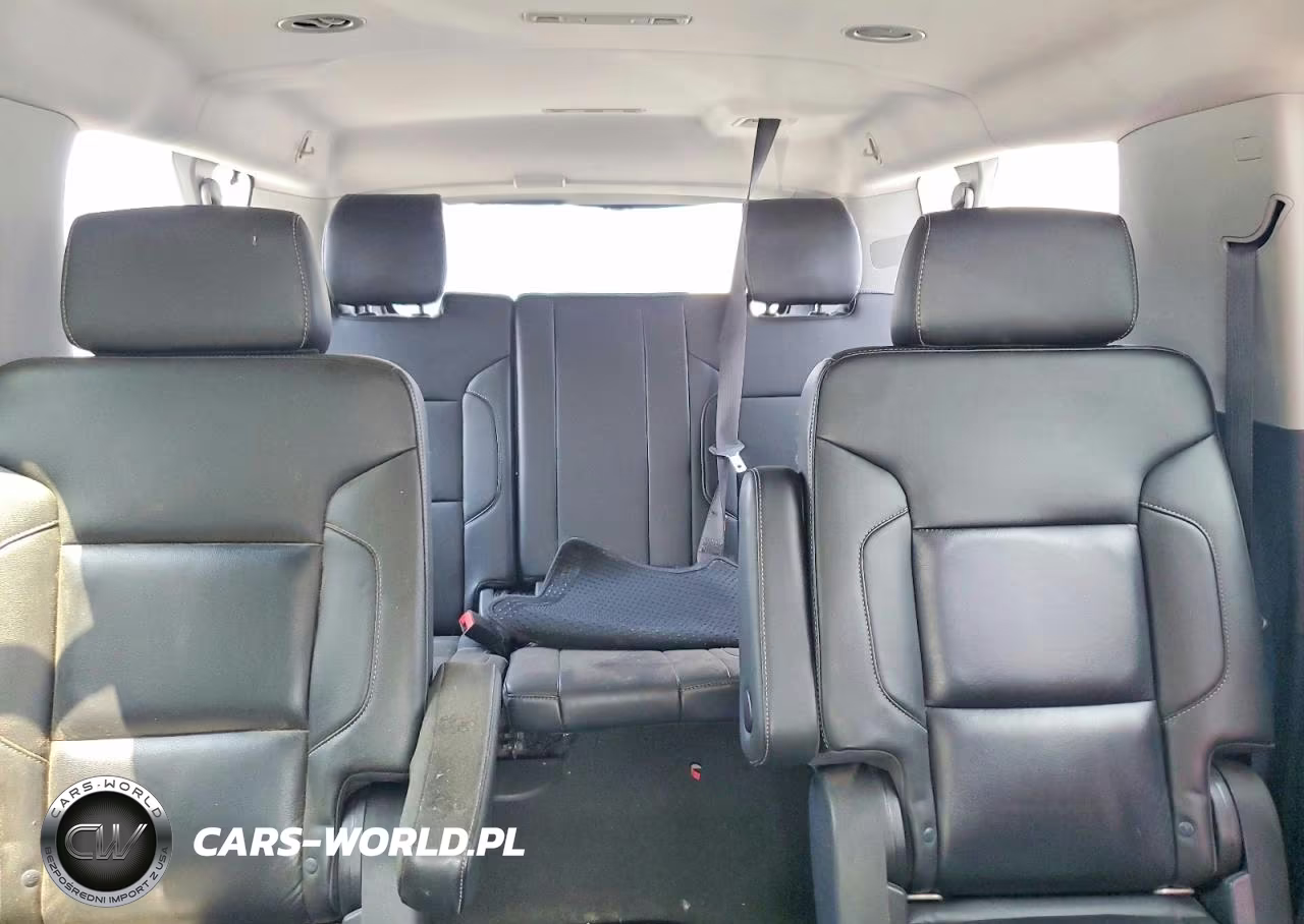 2018 Chevrolet Suburban K1500 Lt VIN:1GNSKHKC8JR265133 - 10