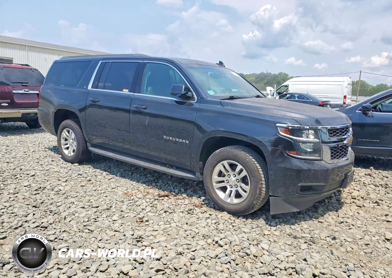 2018 Chevrolet Suburban K1500 Lt VIN:1GNSKHKC8JR265133 - 4