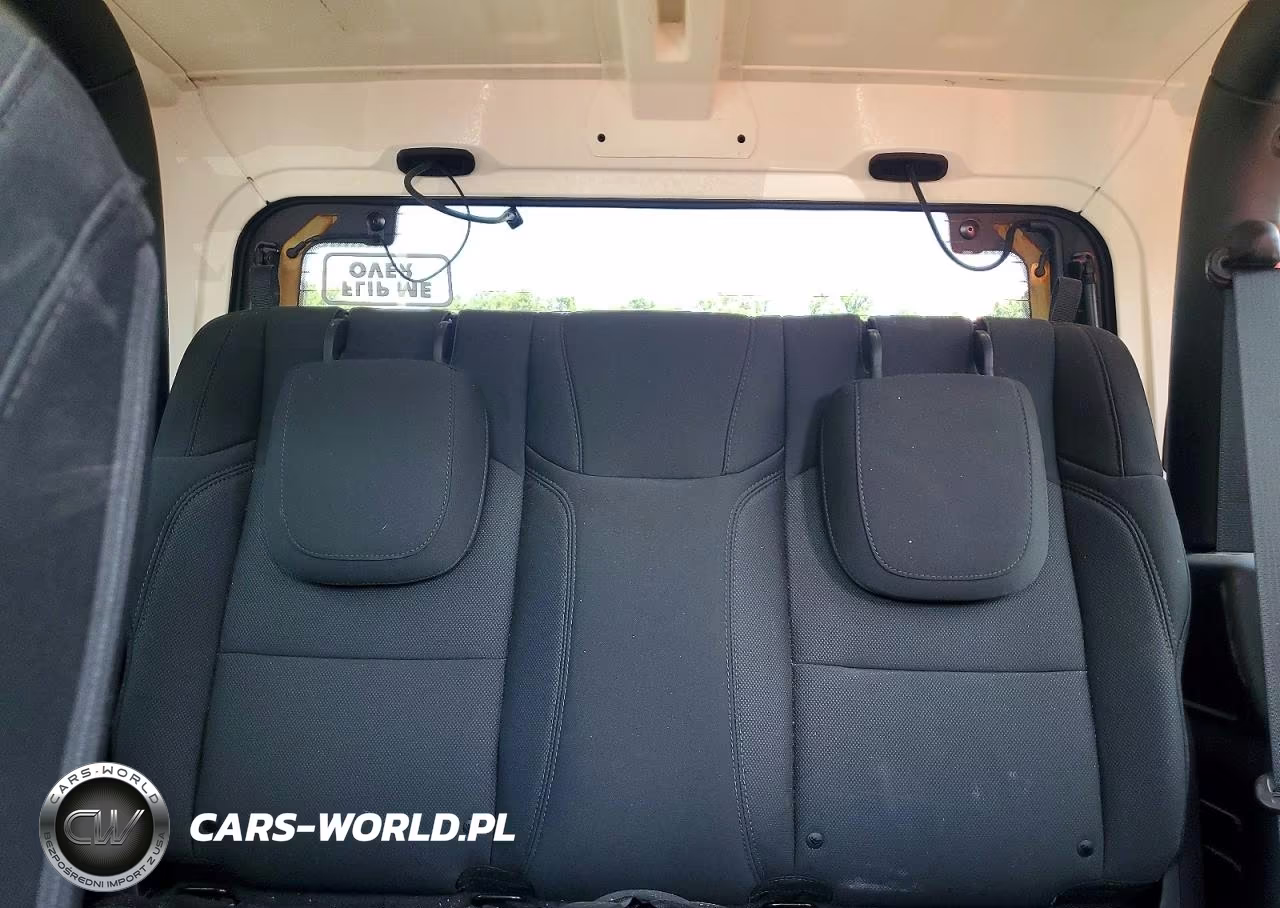 2018 Jeep Wrangler Sport VIN:1C4GJXAN7JW223102 - 10