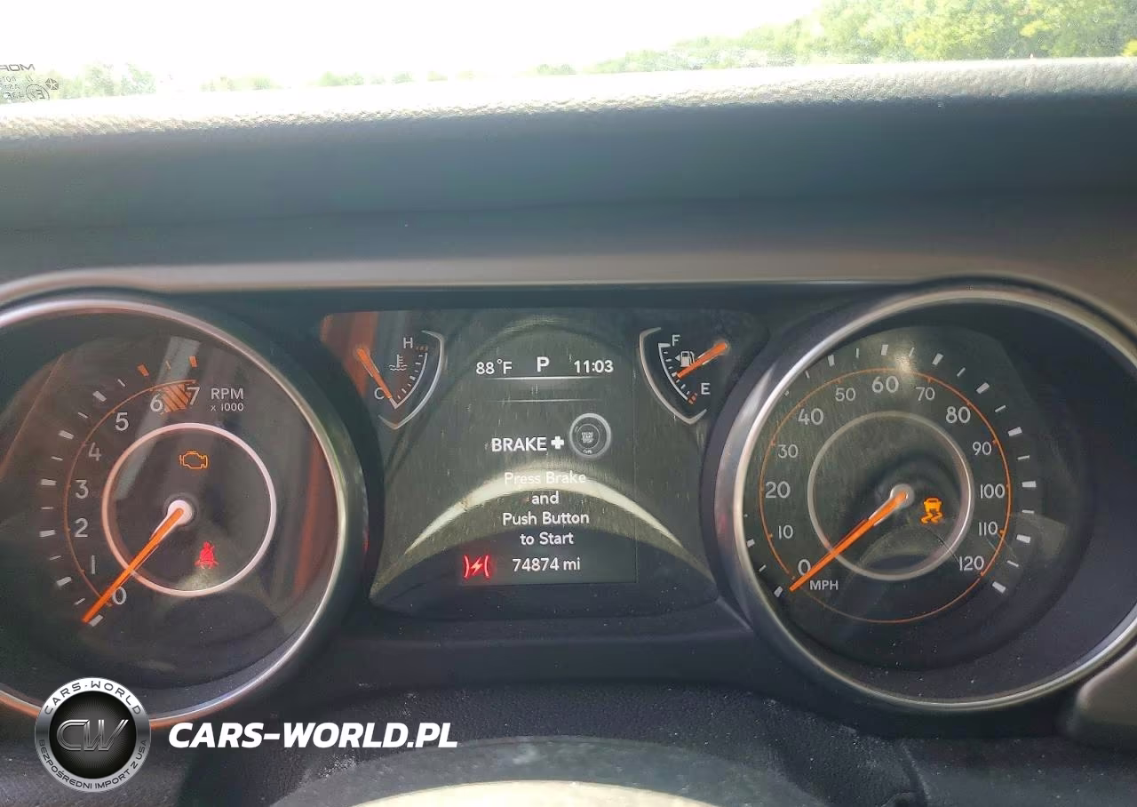 2018 Jeep Wrangler Sport VIN:1C4GJXAN7JW223102 - 9