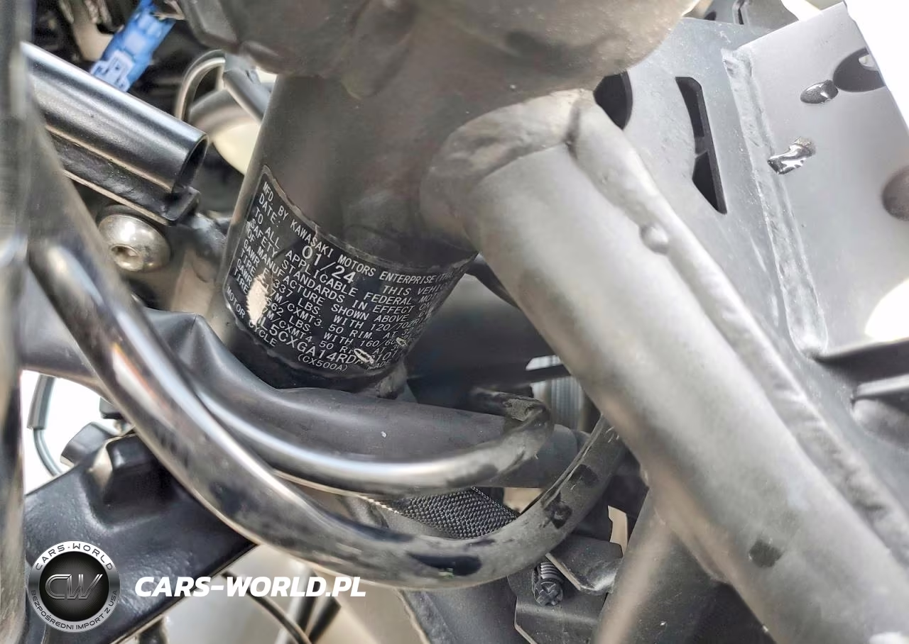 2024 Kawasaki Cx500 VIN:ML5CXGA14RDA01017 - 9