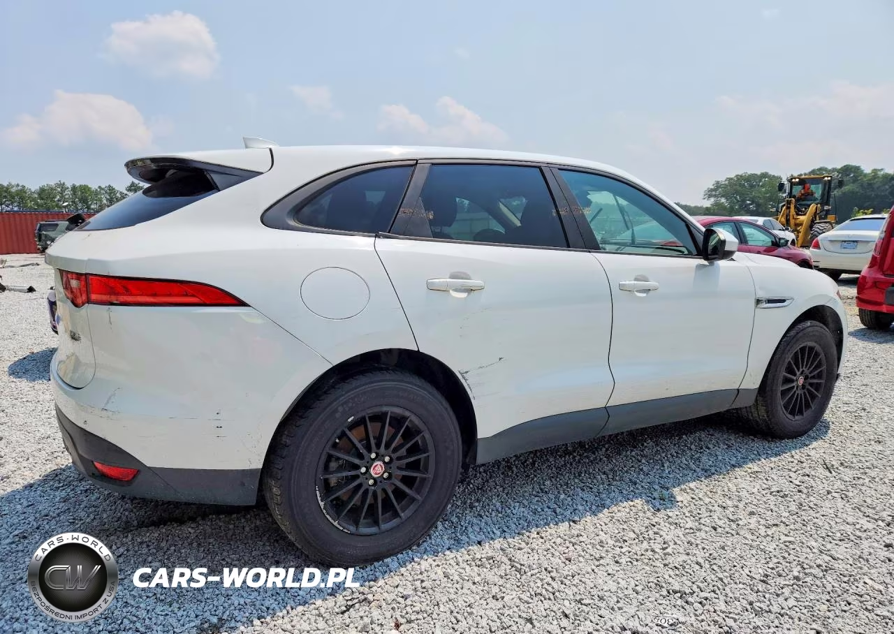 2017 Jaguar F-Pace VIN:SADCS2BV3HA062837 - 3