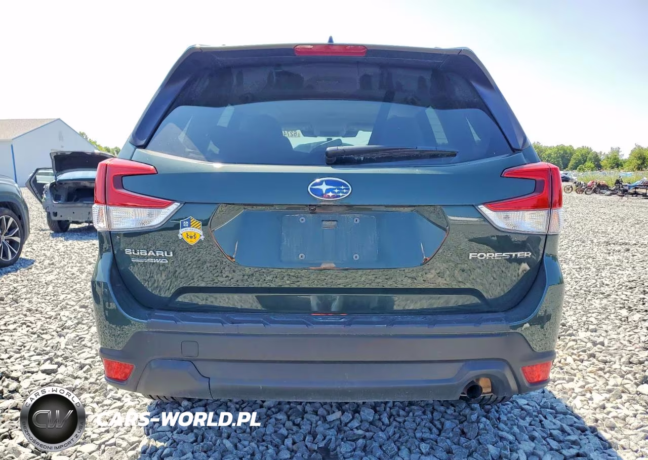 2024 Subaru Forester Premium VIN:JF2SKADC5RH503052 - 6