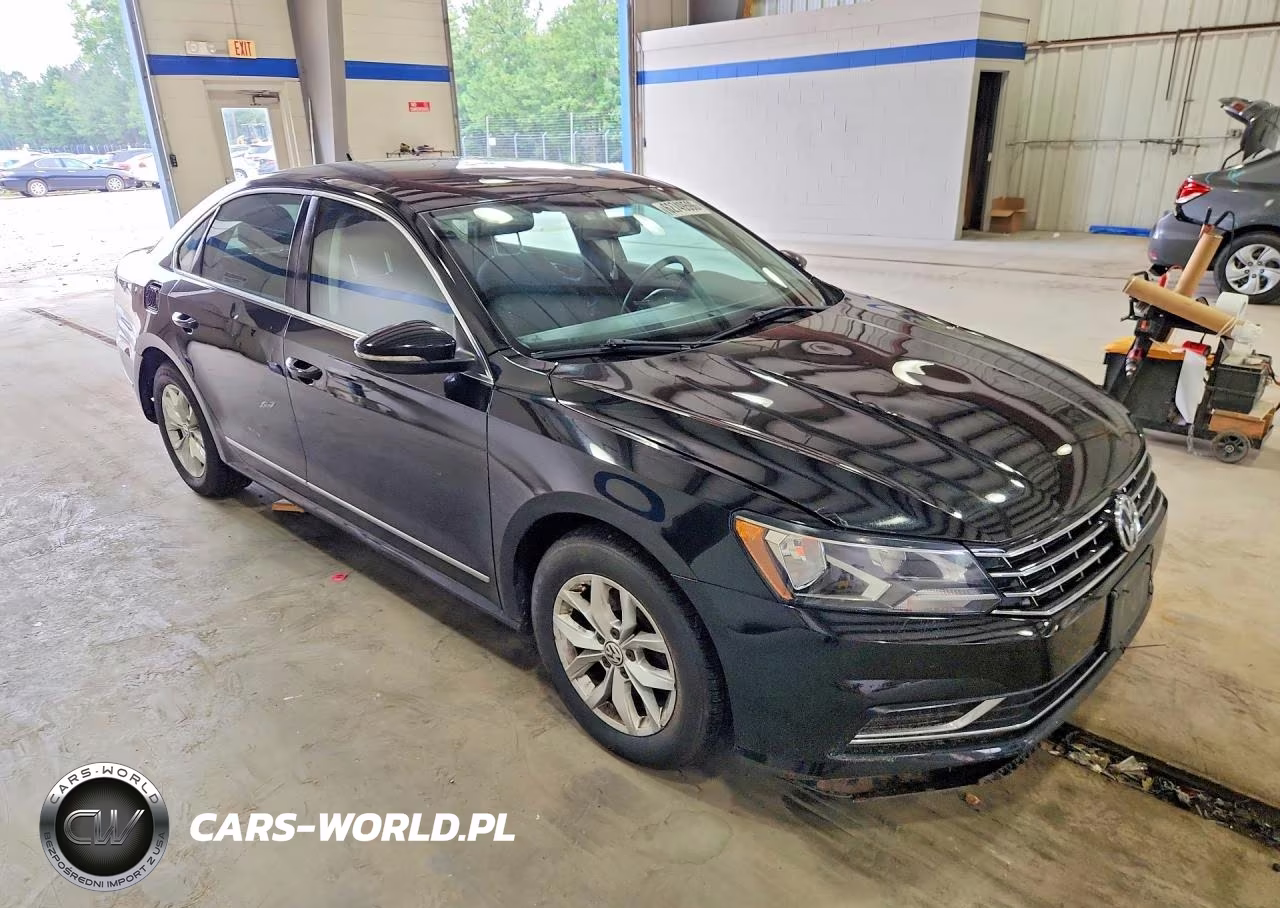2016 Volkswagen Passat S VIN:1VWAT7A3XGC038628 - 4