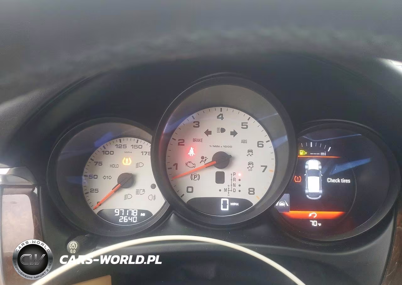 2018 Porsche Macan S VIN:WP1AB2A55JLB40273 - 9