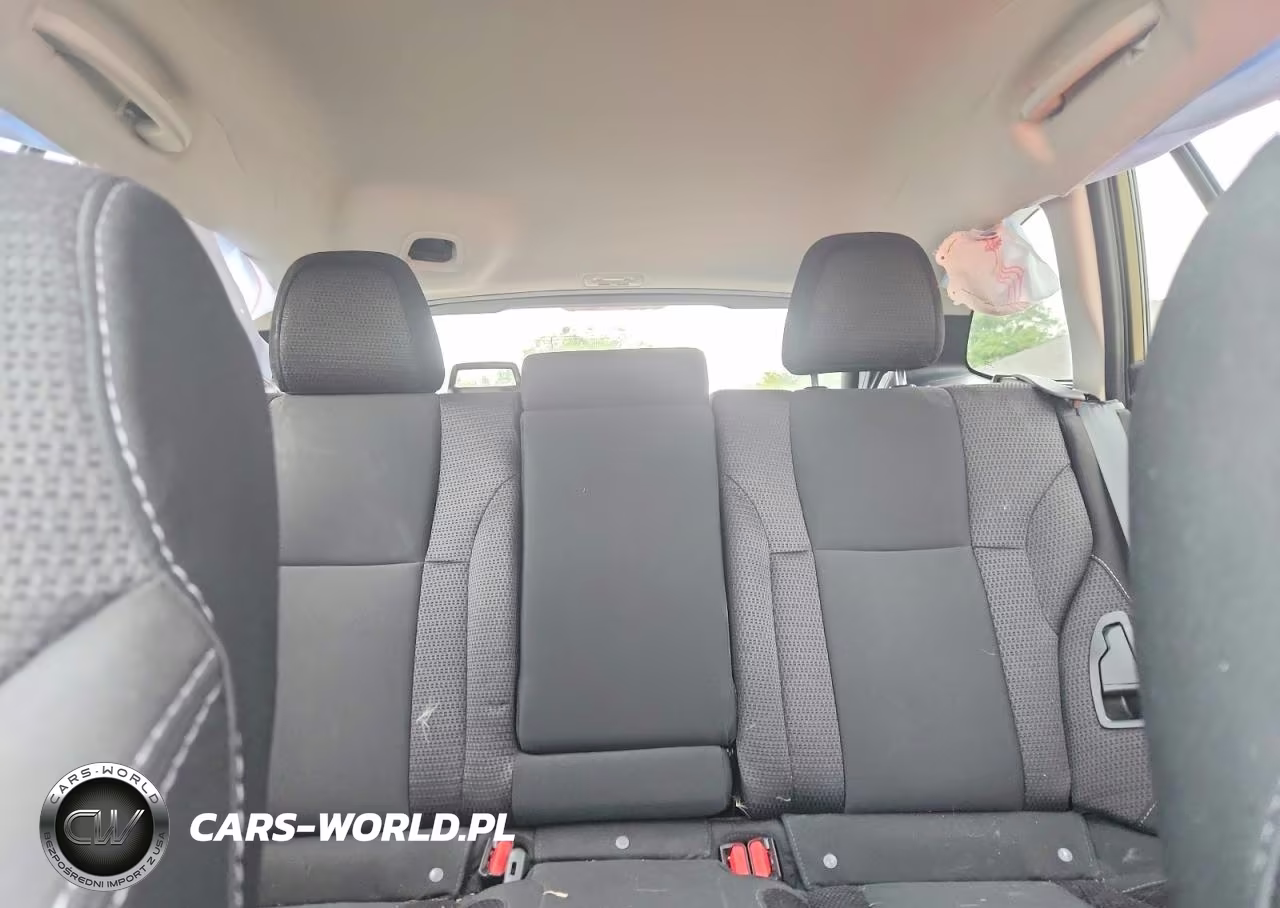 2025 Subaru Outback Premium VIN:4S4BTADC6S3157331 - 10