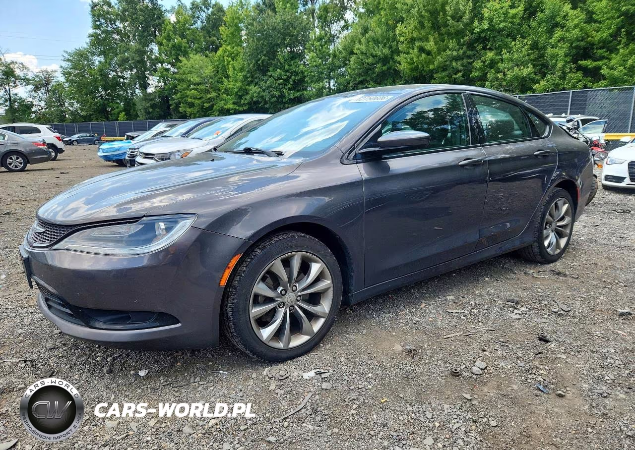 2015 Chrysler 200 S – zdjęcie 1 z 12