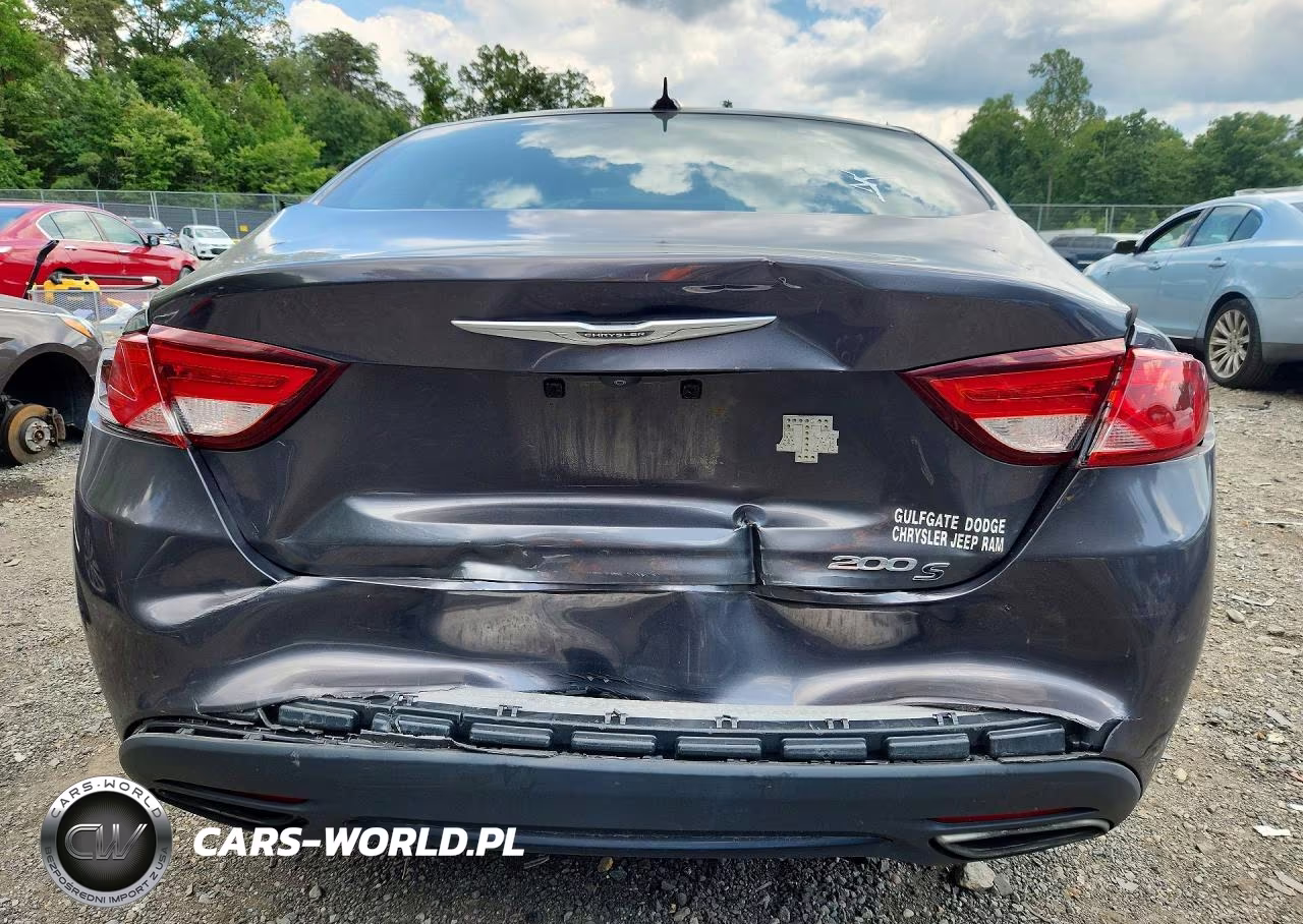 2015 Chrysler 200 S VIN:1C3CCCBB7FN554611 - 6