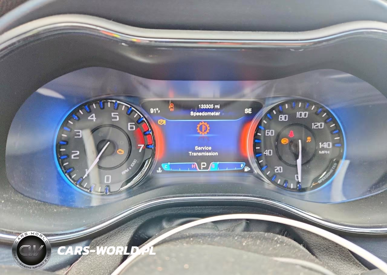 2015 Chrysler 200 S VIN:1C3CCCBB7FN554611 - 9
