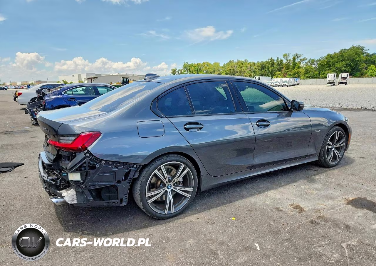 2022 BMW 330E VIN:WBA5P7C05NFL65779 - 3