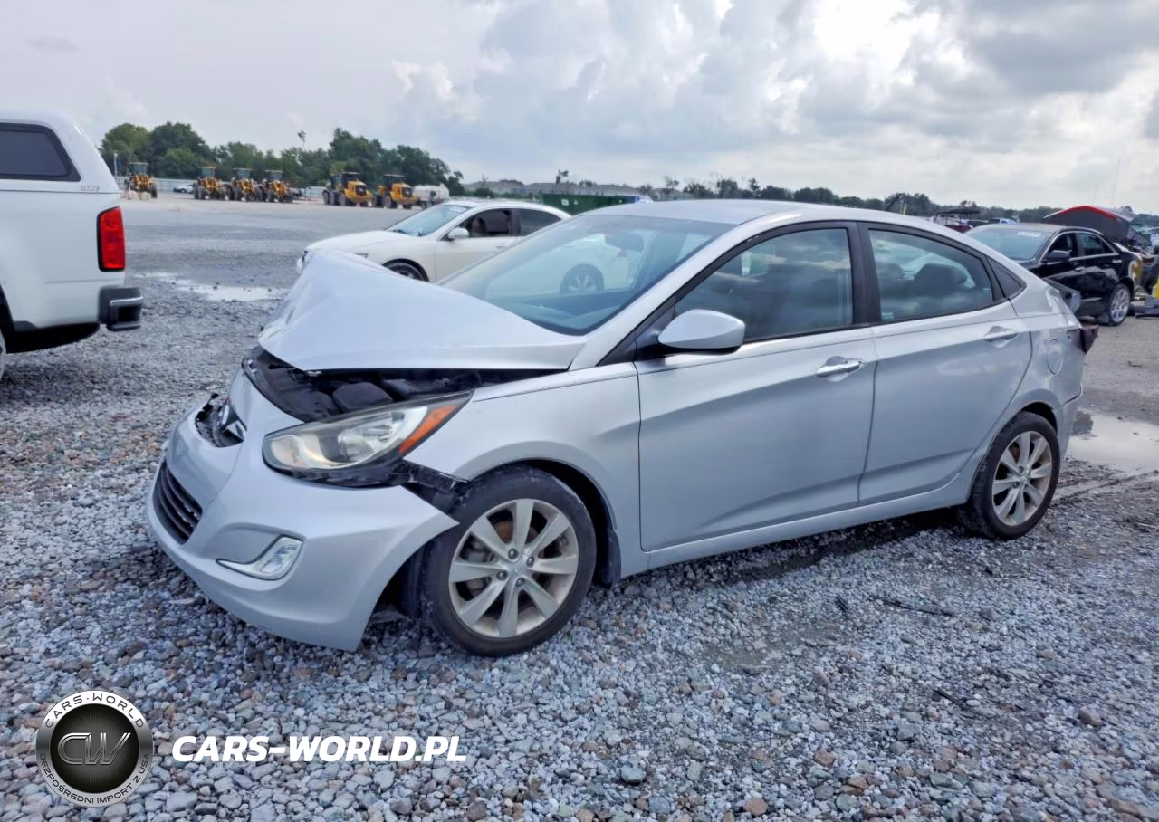 2013 Hyundai Accent Gls