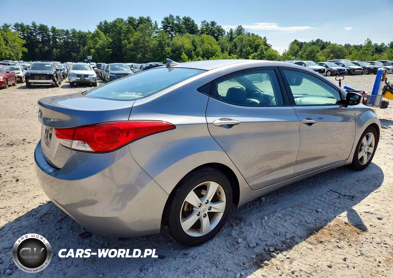2012 Hyundai Elantra Gls VIN:KMHDH4AE0CU256790 - 3