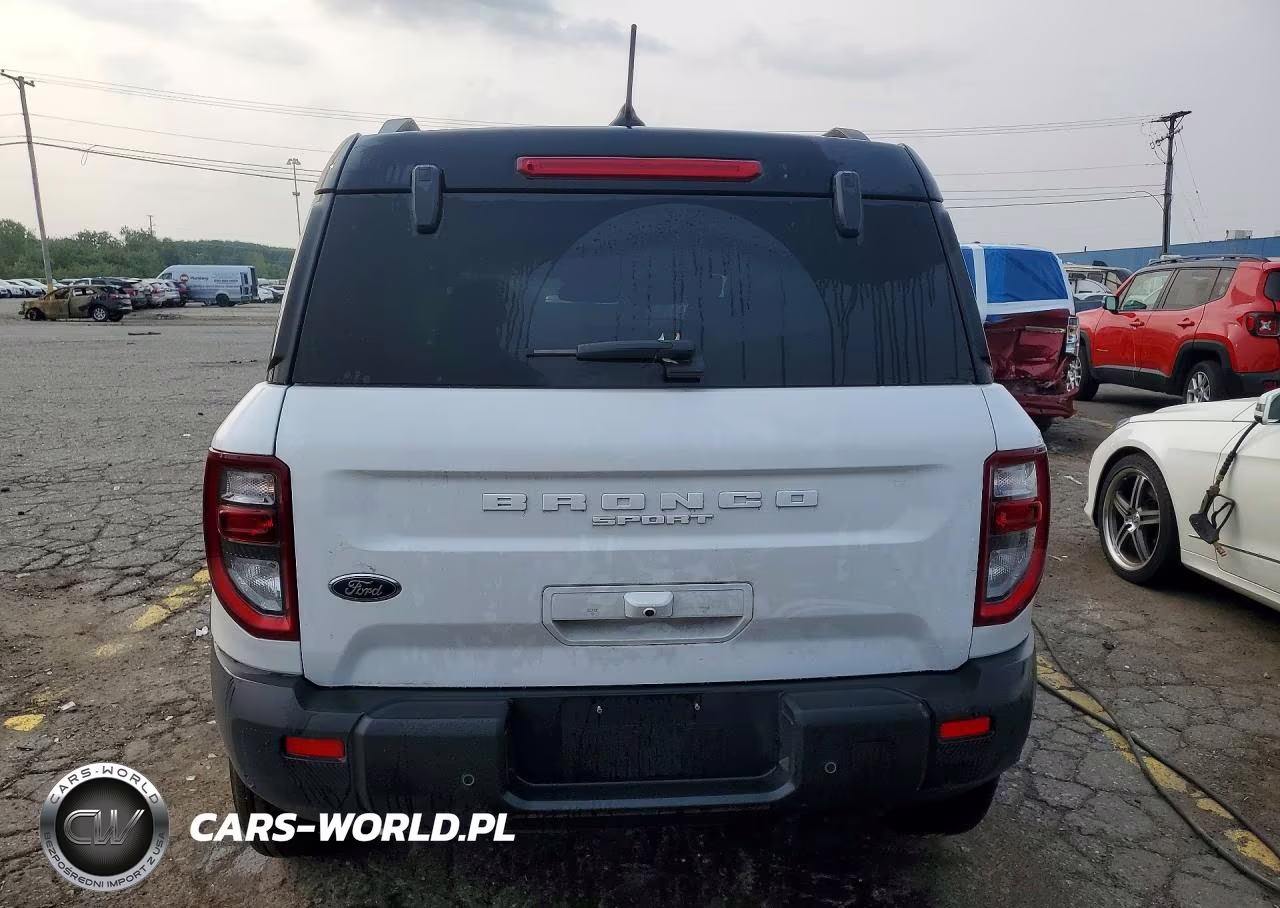2025 Ford Bronco Sport Outer Banks VIN:3FMCR9CN7SRF85950 - 6