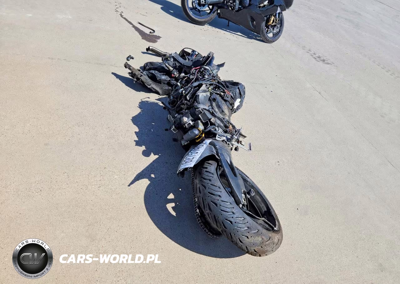 2009 Suzuki Gsx-R750 VIN:JS1GR7LA692103887 - 4