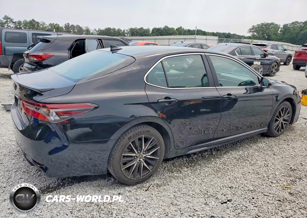 2024 Toyota Camry Se VIN:4T1G11AK4RU189447 - 3