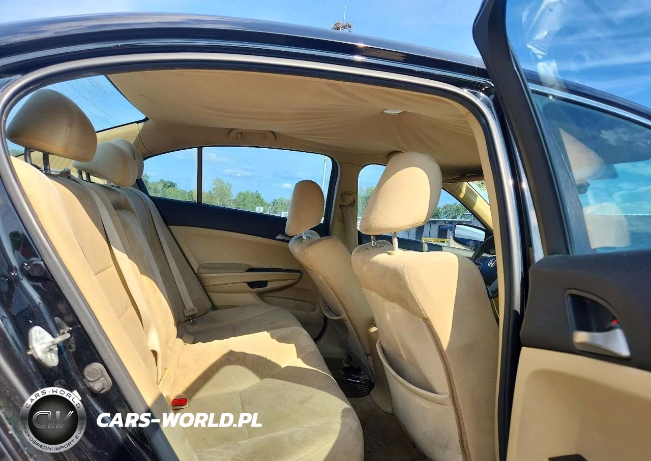 2011 Honda Accord Lxp VIN:1HGCP2F48BA105818 - 10