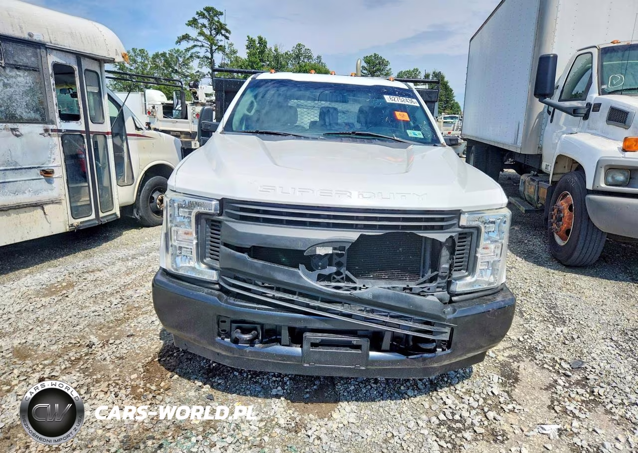 2019 Ford F350 Super Duty VIN:1FDRF3GTXKEC25955 - 5
