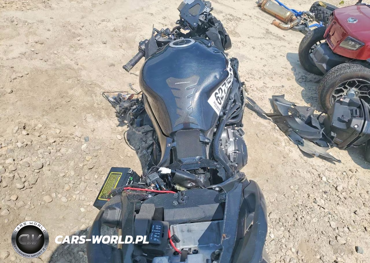 2018 Kawasaki Zx1002 A VIN:JKBZXVA10JA001741 - 6