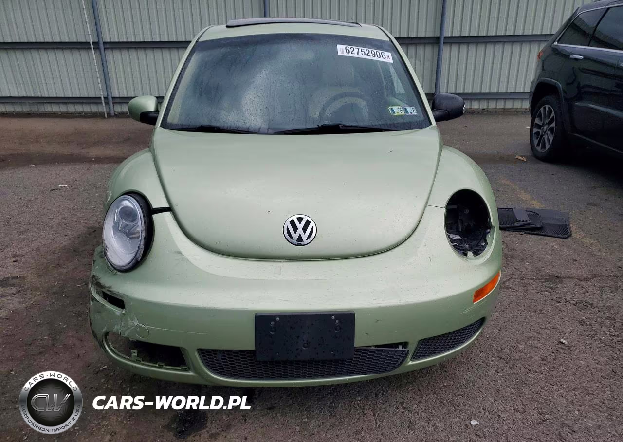 2008 Volkswagen New Beetle S VIN:3VWRW31C18M507365 - 5