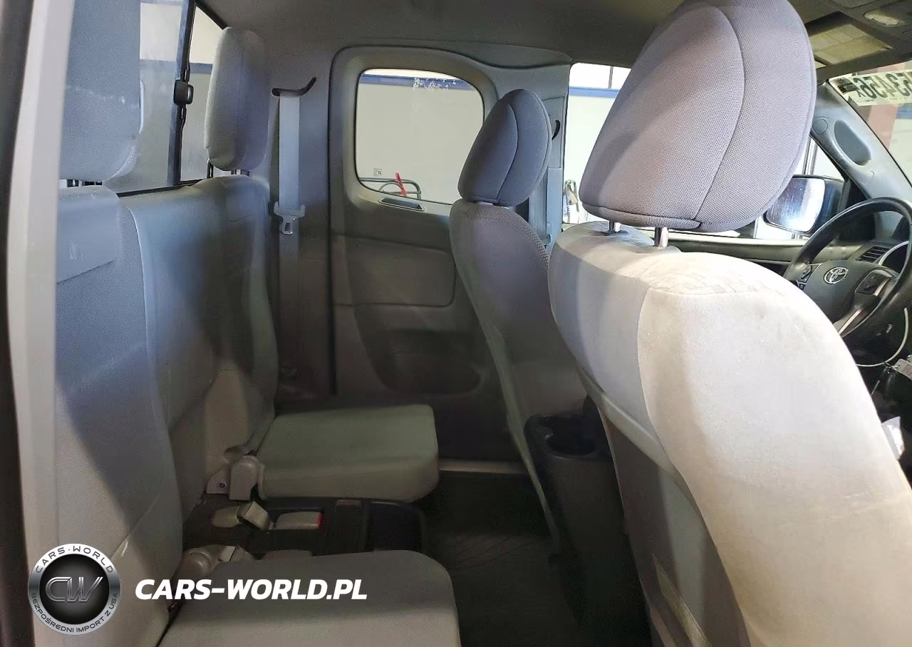 2015 Toyota Tacoma V6 VIN:5TFUU4EN2FX125065 - 10
