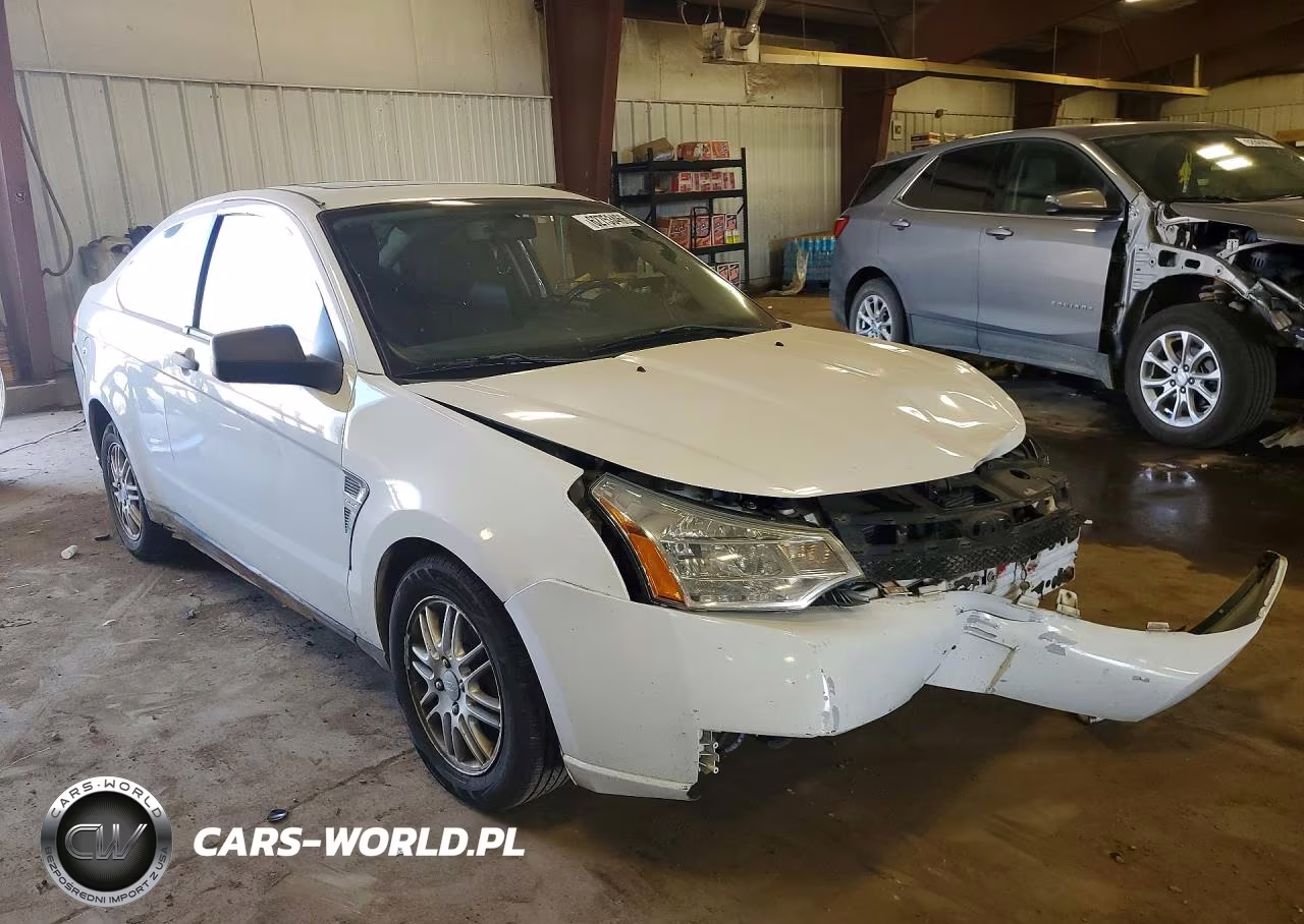 2008 Ford Focus Se VIN:1FAHP33NX8W217366 - 4