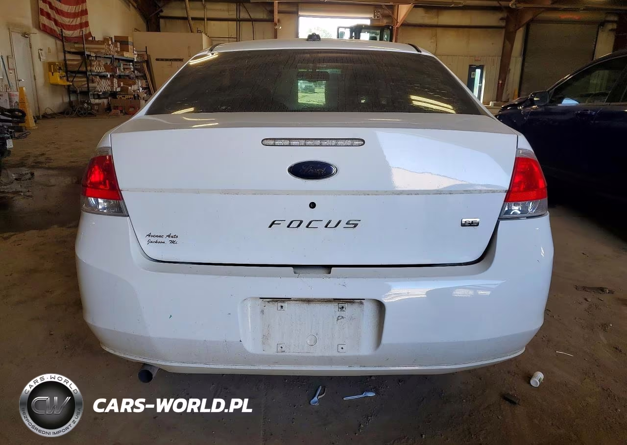 2008 Ford Focus Se VIN:1FAHP33NX8W217366 - 6