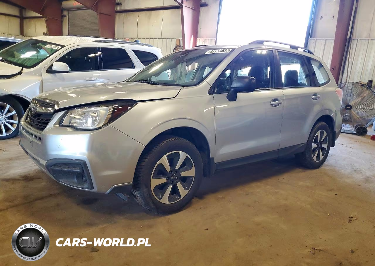 2017 Subaru Forester 2.5I – zdjęcie 1 z 13