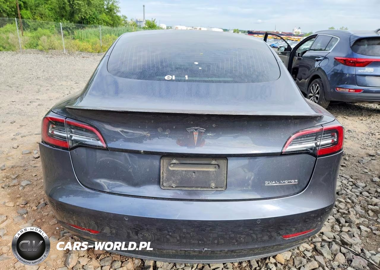 2019 Tesla Model 3 VIN:5YJ3E1EB3KF237567 - 6