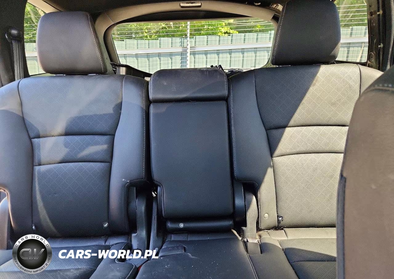 2022 Honda Passport Elite VIN:5FNYF8H09NB012886 - 10