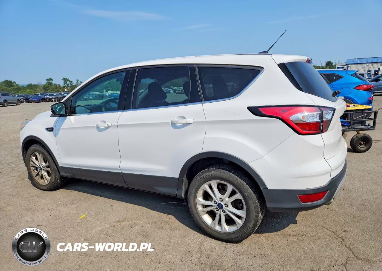 2018 Ford Escape Se VIN:1FMCU9GD2JUA77666 - 2