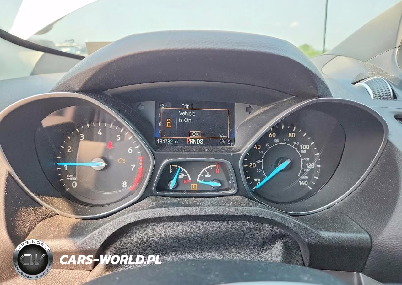 2018 Ford Escape Se VIN:1FMCU9GD2JUA77666 - 9