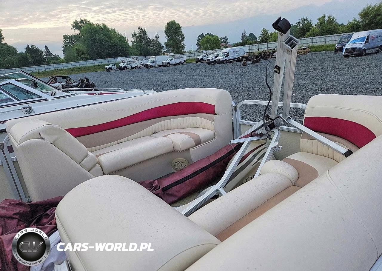 2007 Bennington Pontoon Boat VIN:ETW51050B707 - 5