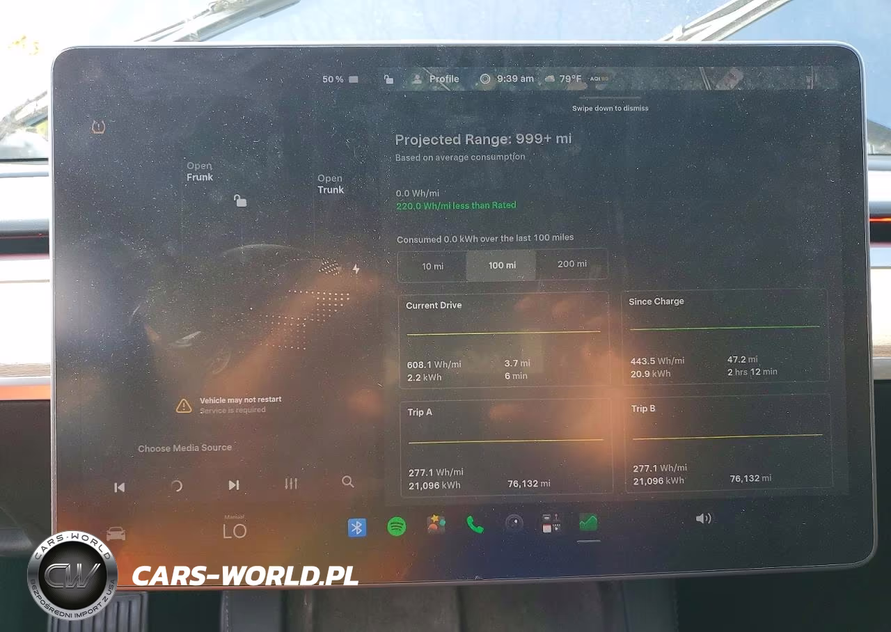 2022 Tesla Model 3 VIN:5YJ3E1EB8NF160568 - 9