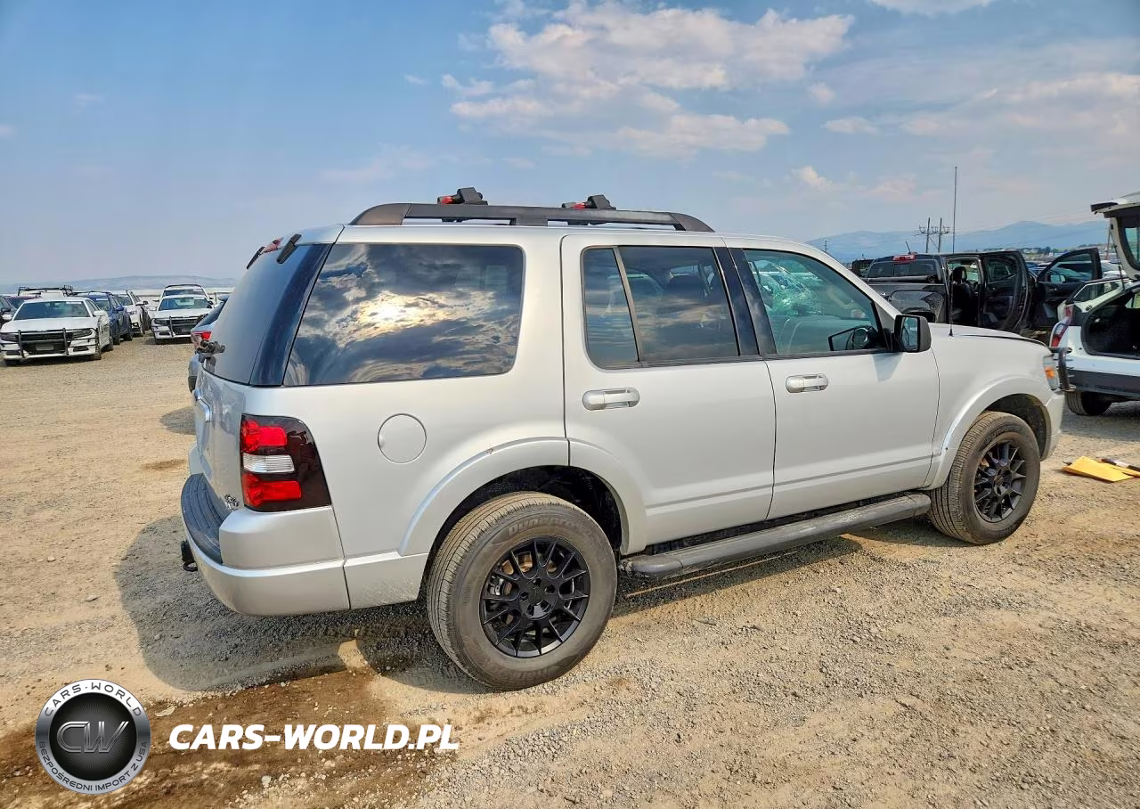 2010 Ford Explorer Xlt VIN:1FMEU7DEXAUA05463 - 3