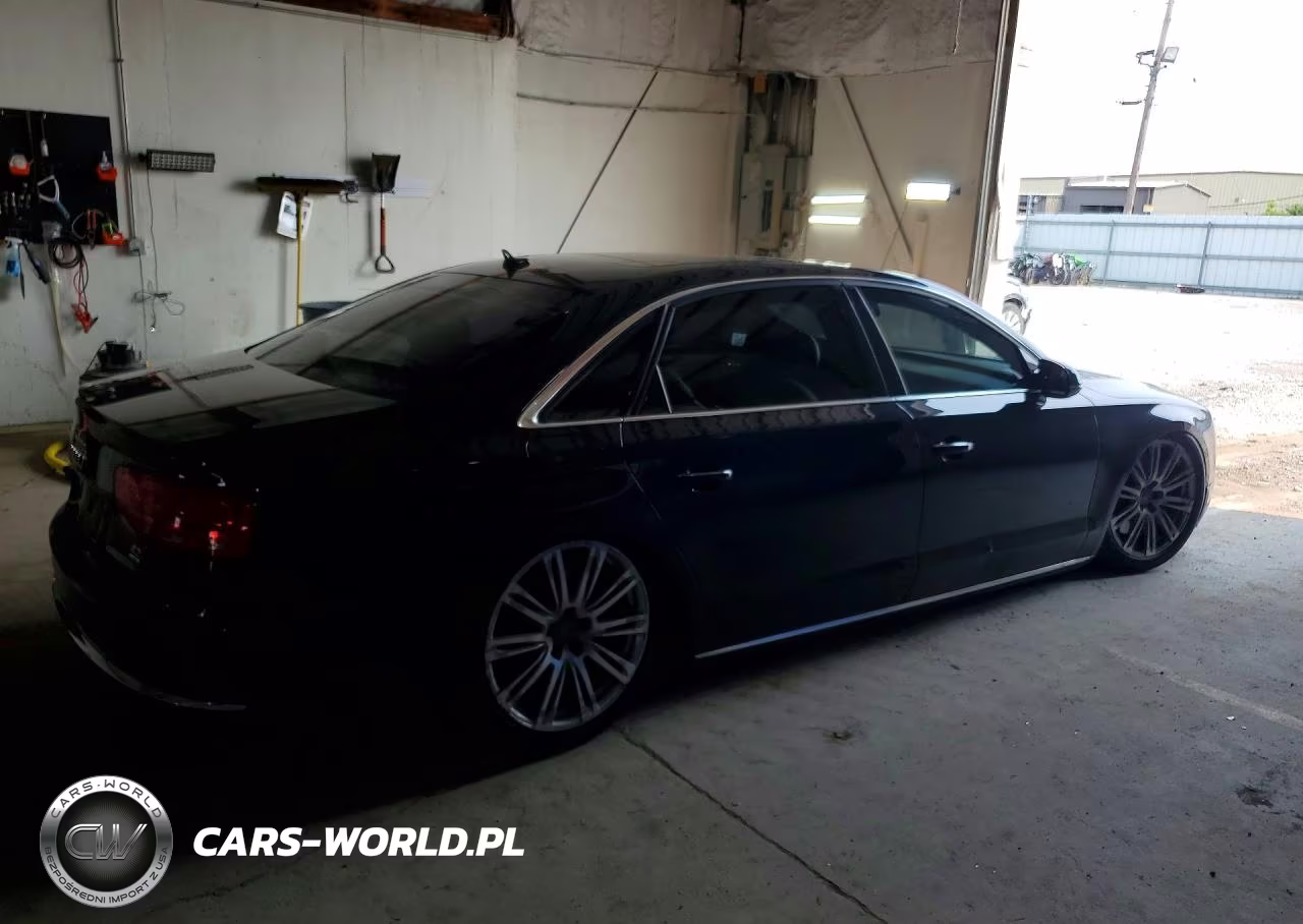 2012 Audi A8 L Quattro VIN:WAURVAFD4CN003738 - 3