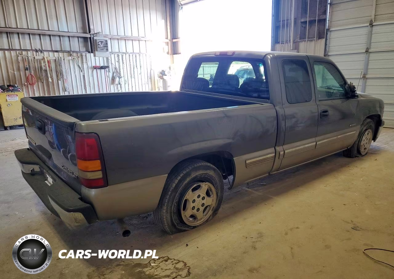 2000 Chevrolet Silverado C1500 VIN:2GCEC19T5Y1129870 - 3
