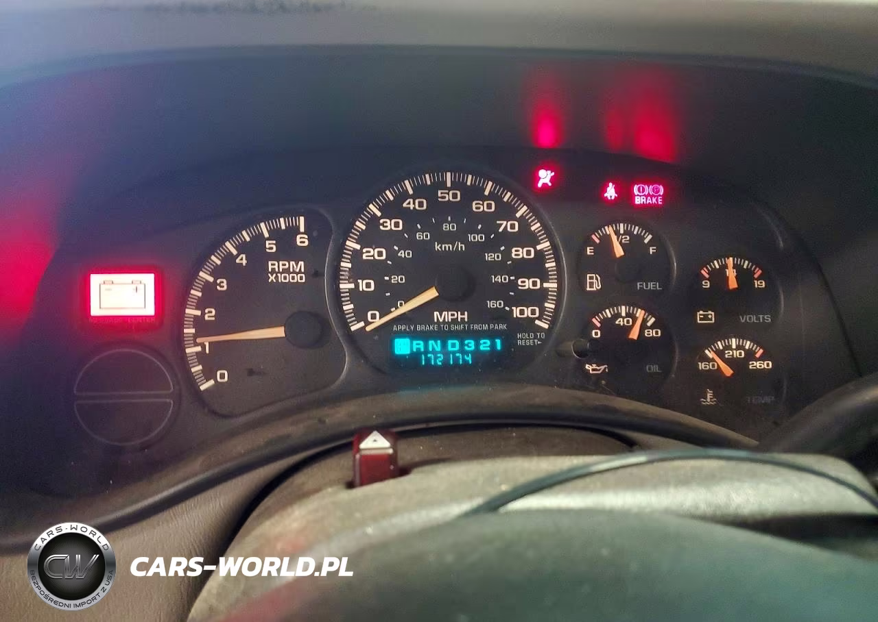 2000 Chevrolet Silverado C1500 VIN:2GCEC19T5Y1129870 - 9