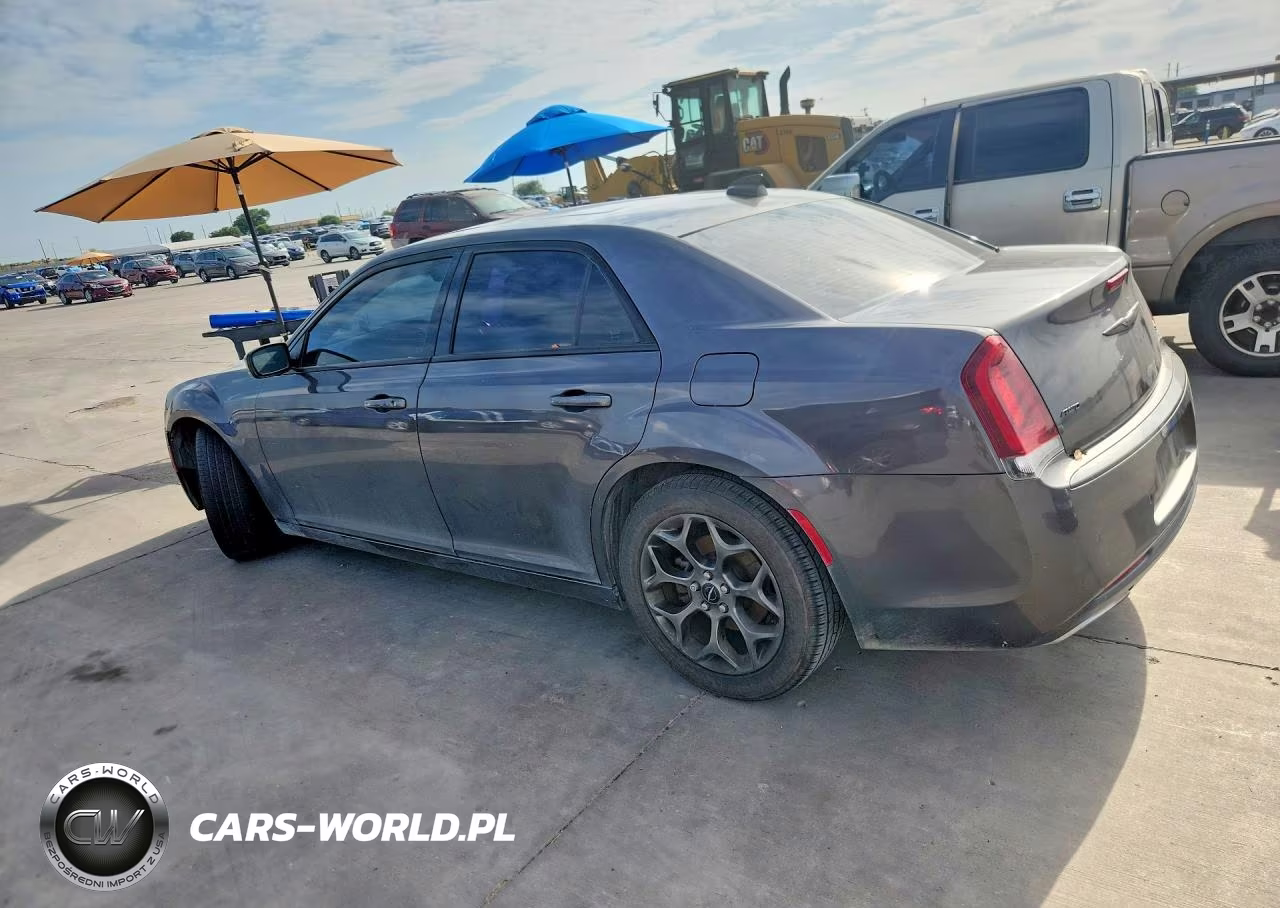 2015 Chrysler 300 S VIN:2C3CCAGG1FH767460 - 2
