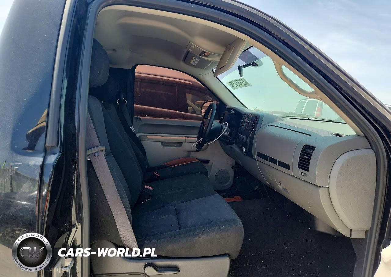 2012 Chevrolet Silverado C1500 VIN:1GCNCPEXXCZ116026 - 10